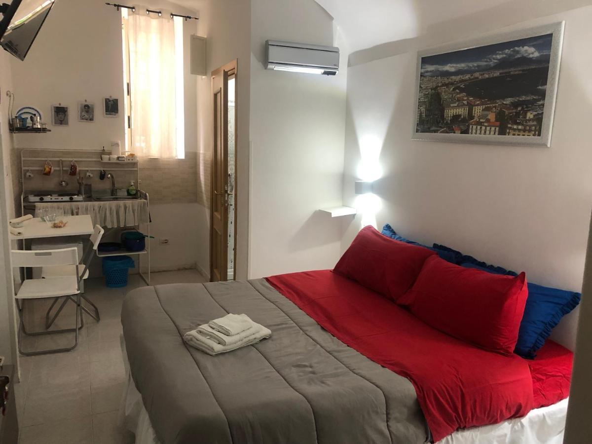 Casa Vacanza De Luca Naples Extérieur photo